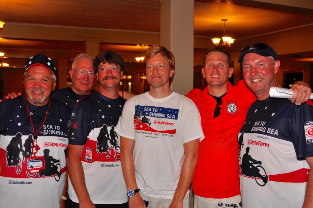 Team members at the 2010 Sea to Shining Sea.