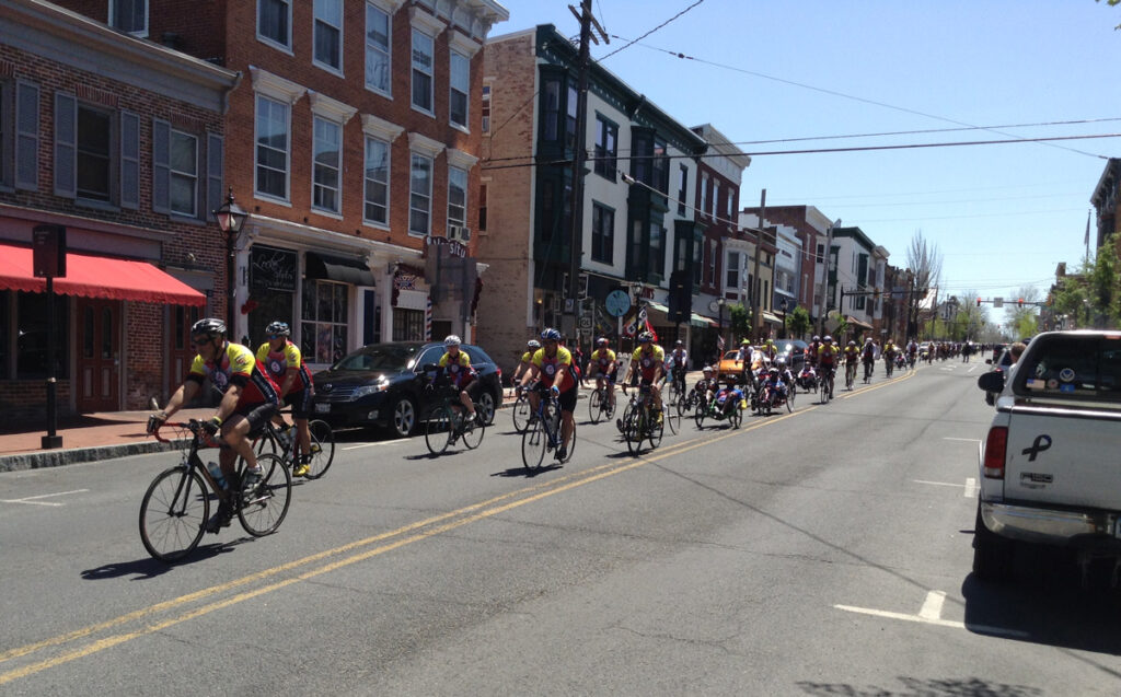 Face of America riders arrive in downtown Gettysburg.